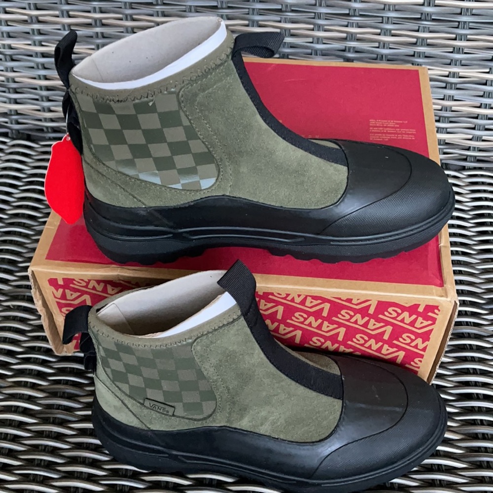 Vans Colfax Boot Suede Grape Leaf/Black WMNS - Picture 2 of 16